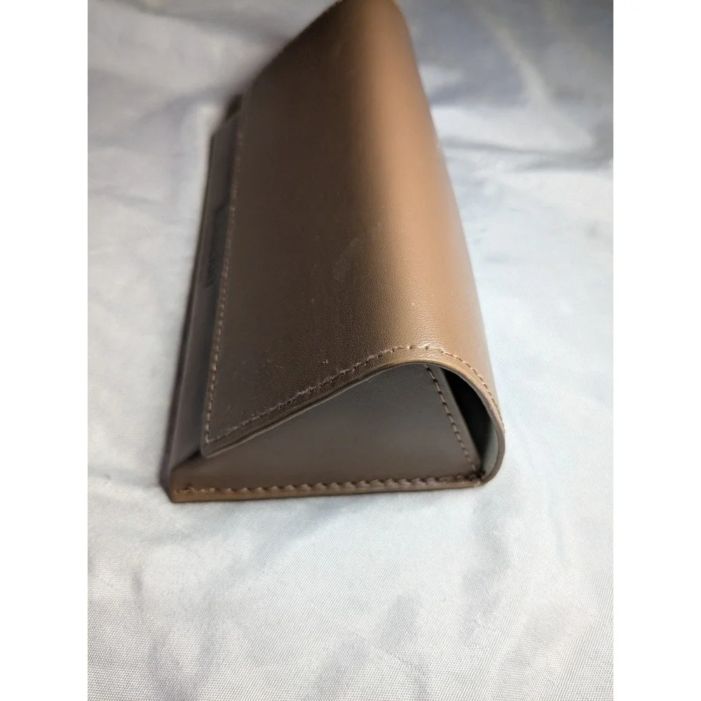 Burberry Tan And Black Glasses Case